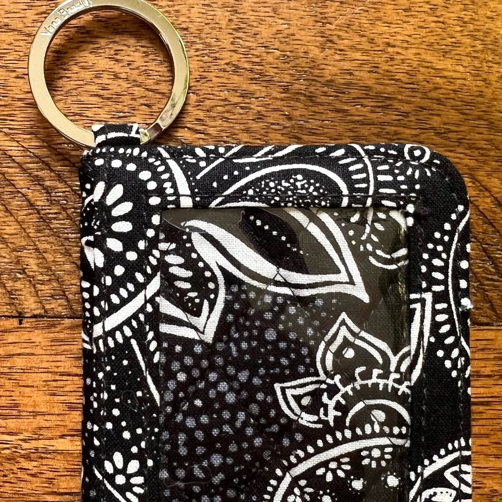 Patterned Black Keychain Wallet - Picture 2 of 6